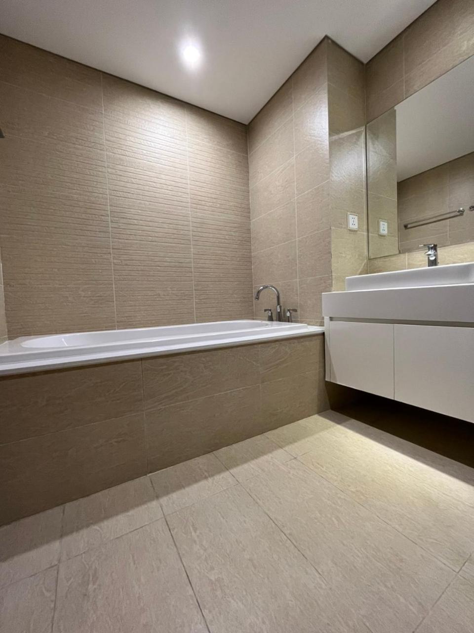 Vinhomes Skylake - 1,2,3 Beds Apartment - Fullhouse/ Spacious Hanoi Bagian luar foto